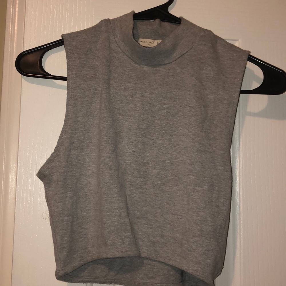 Gray Crop